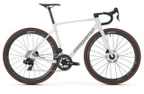 Kola Megamo Raise 07 2026 White