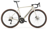 Kola Megamo Raise 15 2026 Silver Ash