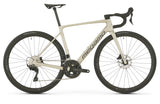 Kola Megamo Raise 20 2026 Silver Ash